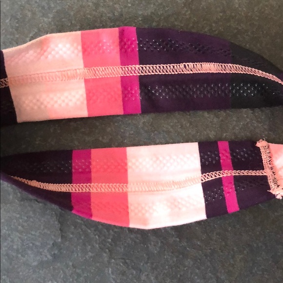 Lulu lemon headband - Picture 3 of 3